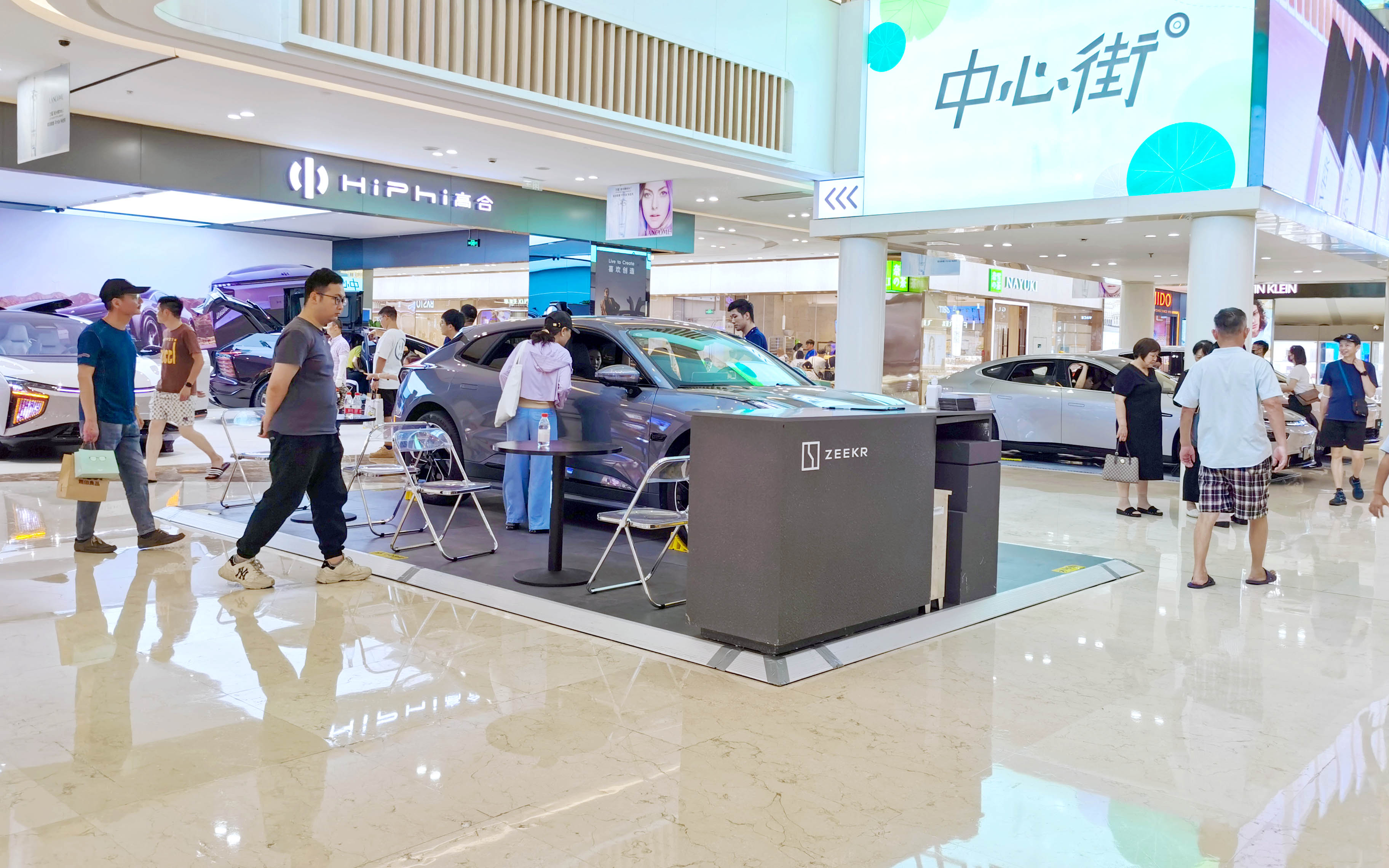 极氪汽车  X  常州武进吾悦广场    