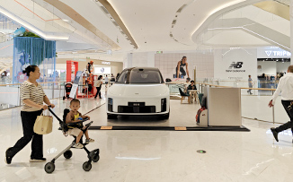 理想汽车  X  罗湖益田假日广场  