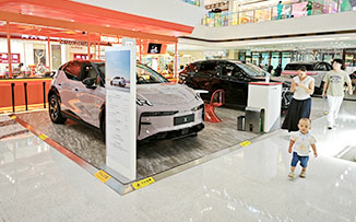 极氪汽车  X  广州海珠万达广场  