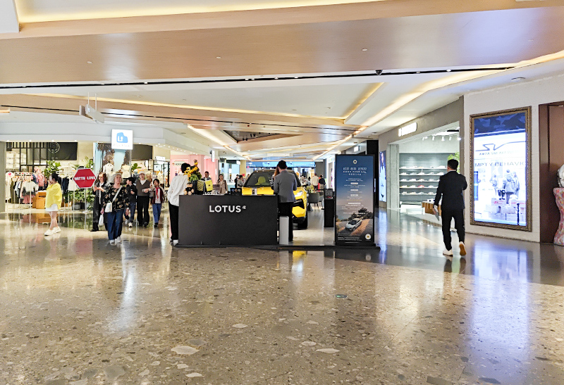 莲花跑车  X  深圳万象天地 